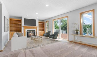 10779 57th St NE, Albertville, MN 55301