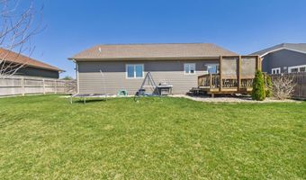 117 E Birchwood Dr, Brandon, SD 57005