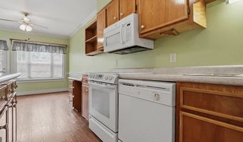 2401 Tuxedo Pl, Albany, GA 31707