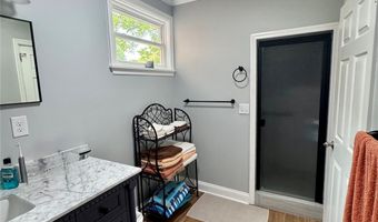 300 Blackmon St S, Bethune, SC 29009