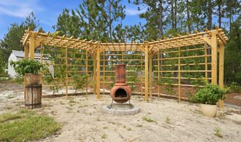 4060 Irwin Dr, Aberdeen, NC 28315