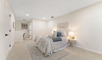 10304 SEA PINES Dr, Bowie, MD 20721