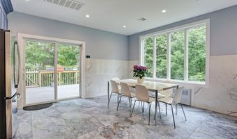89 Regina Rd, Airmont, NY 10952