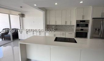 19707 Turnberry Way 24B, Aventura, FL 33180