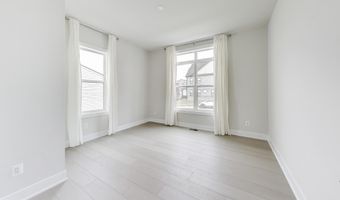 6934 RENITA Ln, Bethesda, MD 20817