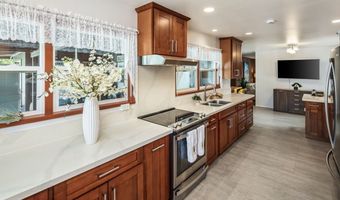 50 Kalaka Pl, Kailua, HI 96734