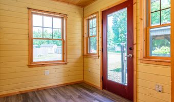 333 Smithfield Rd, Belgrade, ME 04917