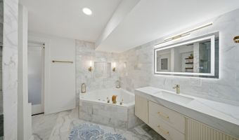 25 N Prindle Ave, Arlington Heights, IL 60004