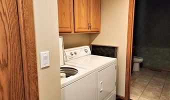 317 N Garfield St, Algona, IA 50511