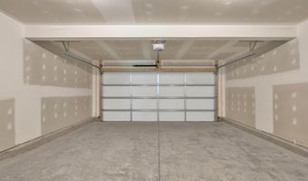 97 Coachman Ln, Autryville, NC 28318