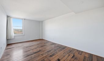 4600 DUKE St 1623, Alexandria, VA 22304