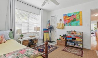 916 W YALE St, Orlando, FL 32804