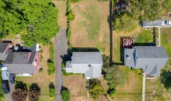 320 Palmetto Rd, Bridgeport, CT 06606