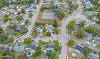 41 Deck St, Barnegat, NJ 08005