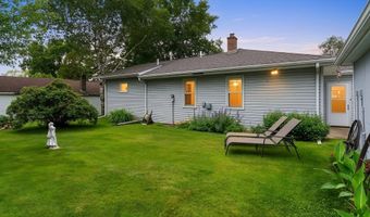120 Vernon St, Algoma, WI 54201