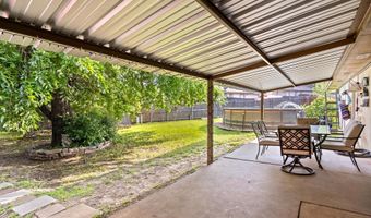 1431 W Torrey St, Granbury, TX 76048