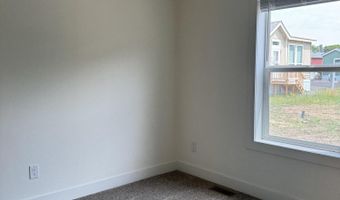 1 Corral Ln #37, Ashland, OR 97520