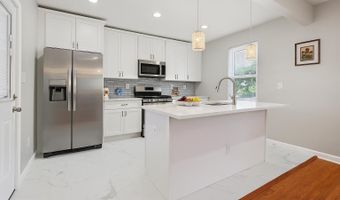 3529 GLENMORE Ave, Baltimore, MD 21206