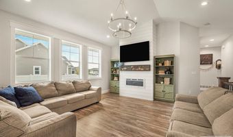 4878 Torcello Dr, Ammon, ID 83406