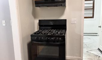 657 3rd St, Albany, NY 12206