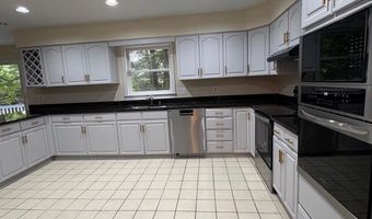 3502 HOLLY Rd, Annandale, VA 22003