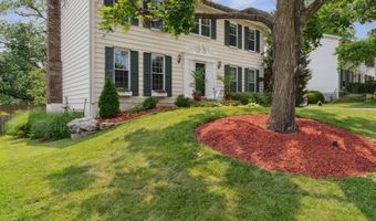 278 Oakleigh Woods Dr, Ballwin, MO 63011