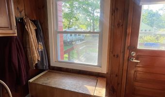 14 Brierwood Ln, Burlington, VT 05408