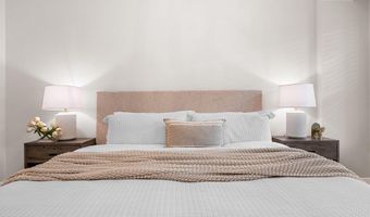 7710 WOODMONT Ave 204, Bethesda, MD 20814