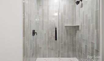 6906 Providence Ln W, Charlotte, NC 28226