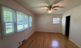 418 N 2nd St, Bardstown, KY 40004