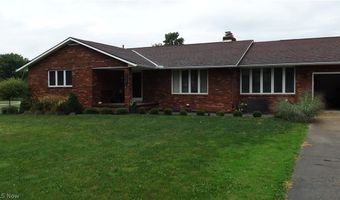 1584 Hemlock Dr, Ashtabula, OH 44004