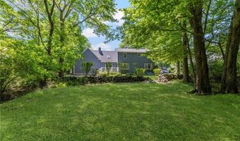 15 Secluded Dr, Narragansett, RI 02882