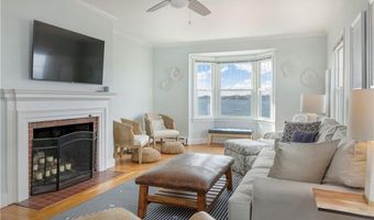112 Esplanade, Middletown, RI 02842