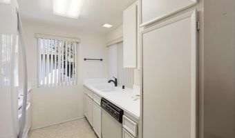 5350 Baltimore Dr 58, La Mesa, CA 91942