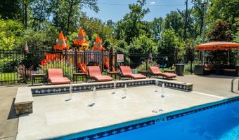 151 Summerwood Dr, Benton, AR 72015