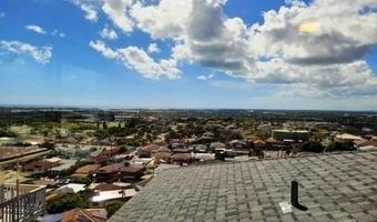 1170 Wanaka St A, Honolulu, HI 96818