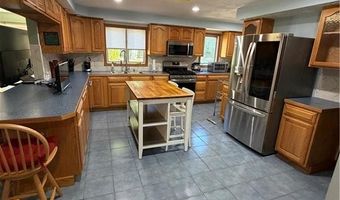 45 Pinewood Dr, North Providence, RI 02904