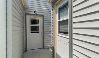 6731 Campau Lake Dr SE, Alto, MI 49302