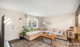 2333 Birchcrest Dr, Charlotte, NC 28205