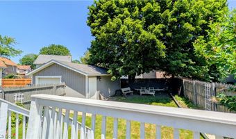 131 Grove Dr, Ashtabula, OH 44004