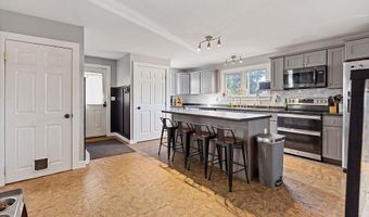304 Eastern Ave, Augusta, ME 04330