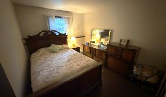 48 Byram Ave, Andover, NJ 07801
