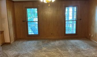 455 Forest Ave SE, Baxley, GA 31513