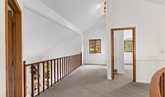 4690 Southpark Bluff Dr, Anchorage, AK 99516