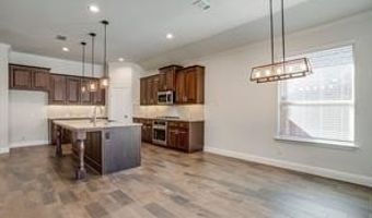 225 Palmerston Dr, Aledo, TX 76008