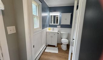 52 Forest Ave, Augusta, ME 04330