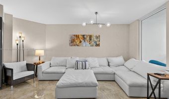 9821 E Bay Harbor Dr 402, Bay Harbor Islands, FL 33154