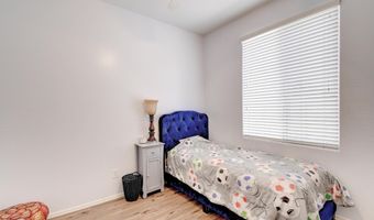 1120 N CROSSCREEK Dr, Chandler, AZ 85225