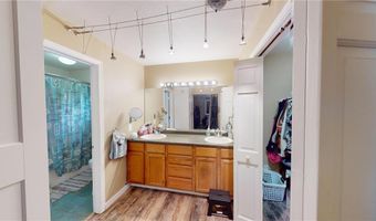 705 Glenview Dr, Albert Lea, MN 56007