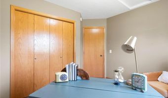 1126 Benjamin Dr, Alexandria, MN 56308